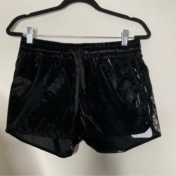 New Zyia Midnight Gloss Bomber Jacket with Shorts Size Medium - Picture 14 of 16